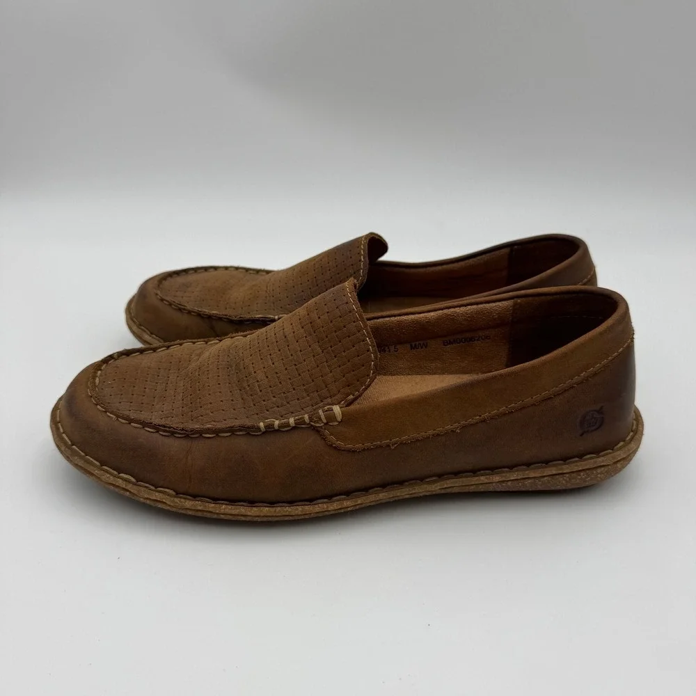 Born Mens 8.5 Brown Leather Perforated Slip On Loafers BM0006206 Handcrafted